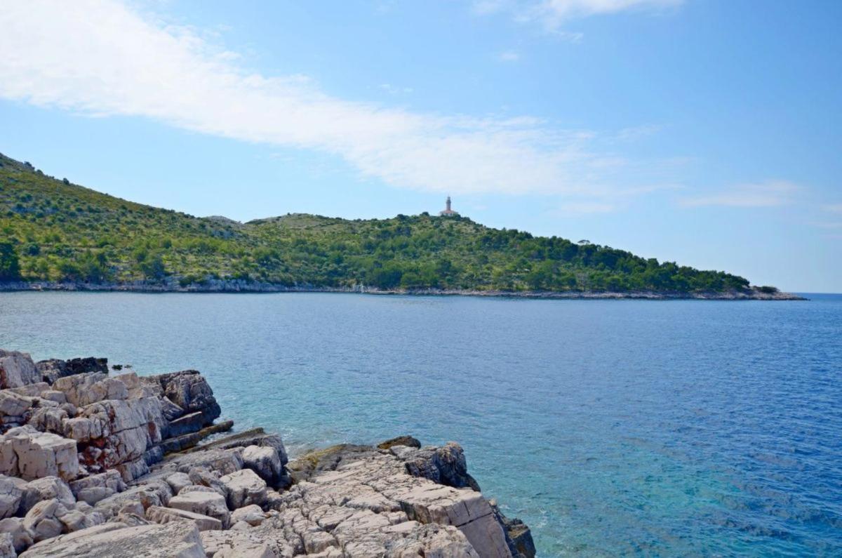 Apartments Vesna Lastovo 外观 照片